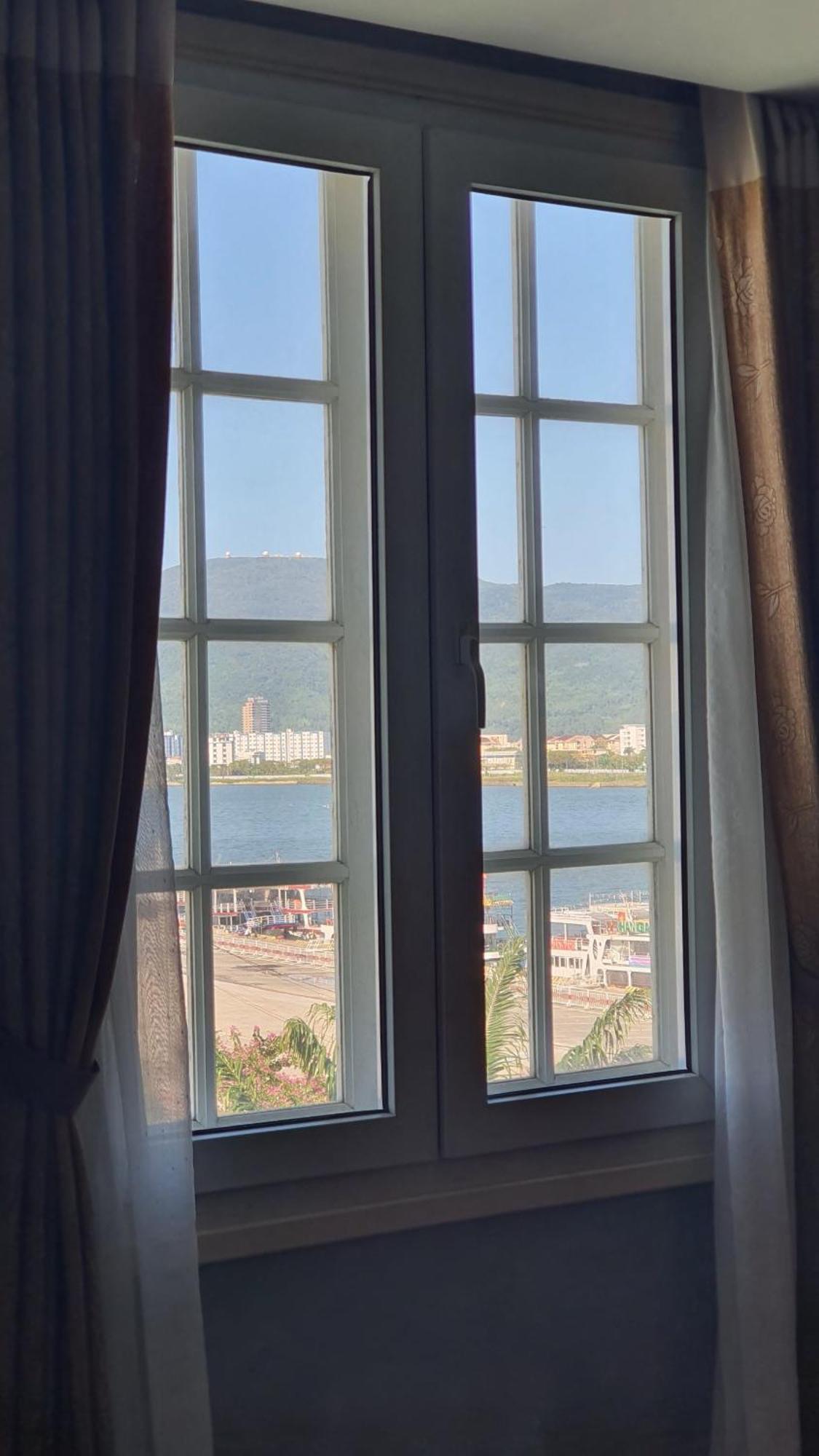 KaKa Hotel Han River Da Nang Buitenkant foto